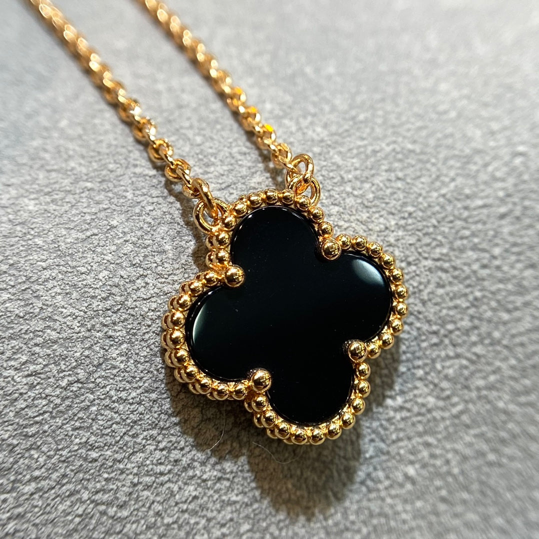 Golden Noir Bloom Necklace