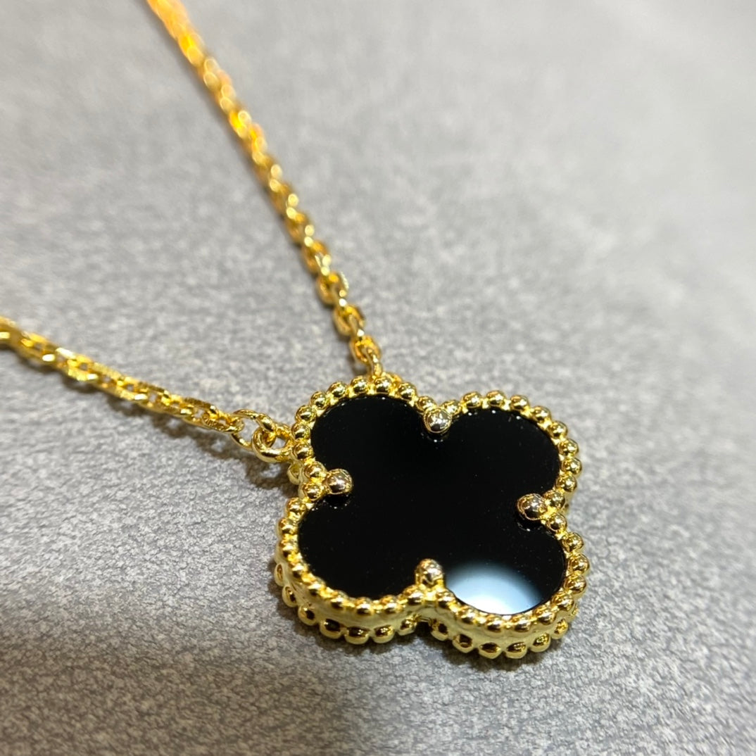 Golden Noir Bloom Necklace