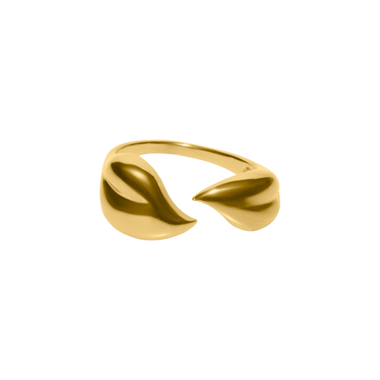 Solea Leaf Ring
